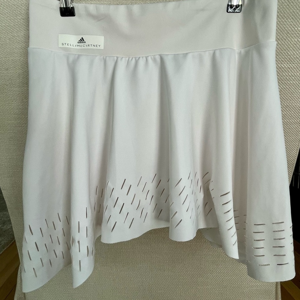 Stella McCartney for Adidas Barricade Laser Cut Tennis Skirt. White. Large.